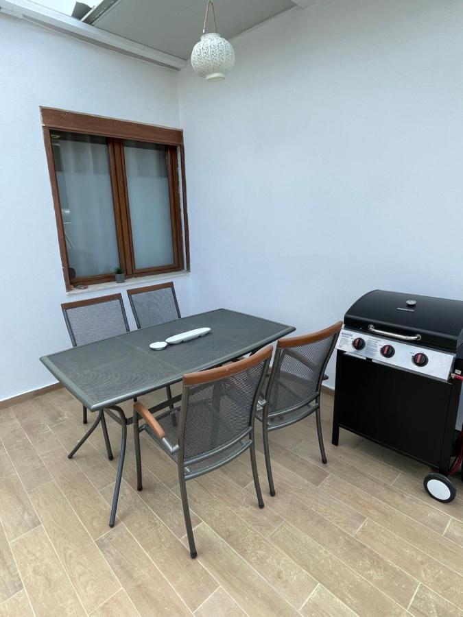 Gjiri Lalzit Apartment Дуррес Екстер'єр фото
