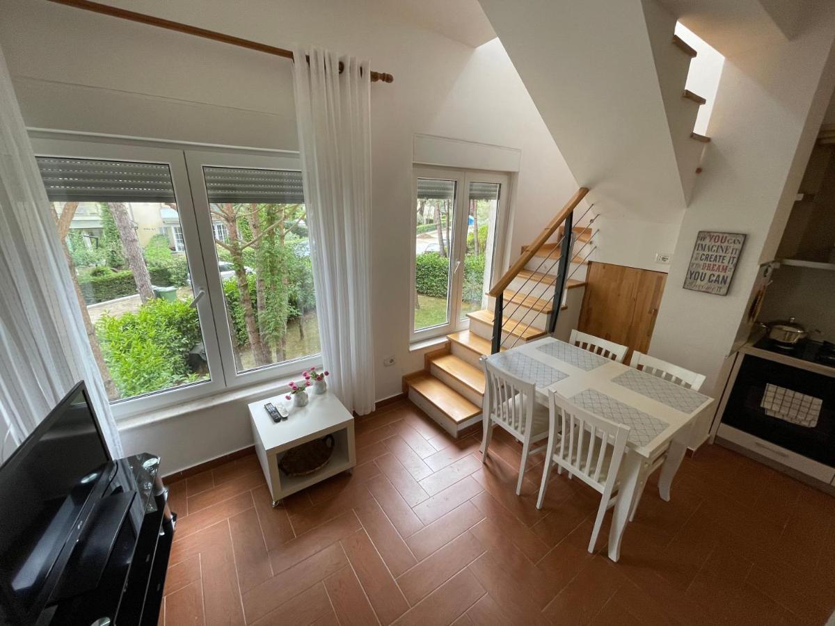 Gjiri Lalzit Apartment Дуррес Екстер'єр фото